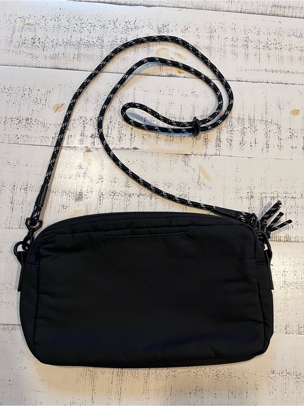 thirty-one Black Crossbody Bag with Rope Strap